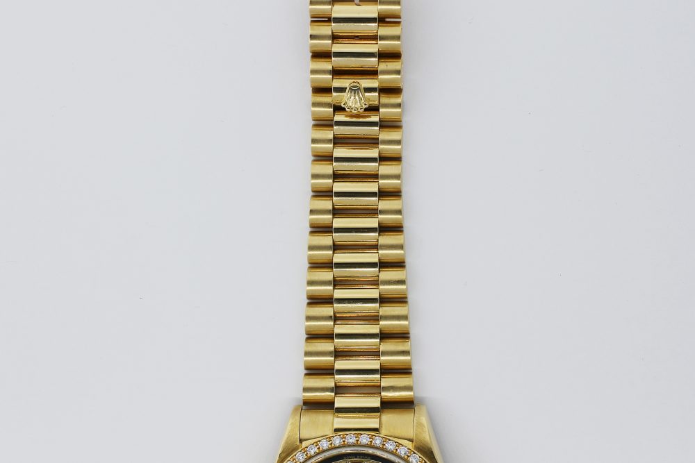Rolex 18k Yellow Gold Day-Date Factory Diamond Bezel Factory Diamond Dial 18238 with Box & Booklets